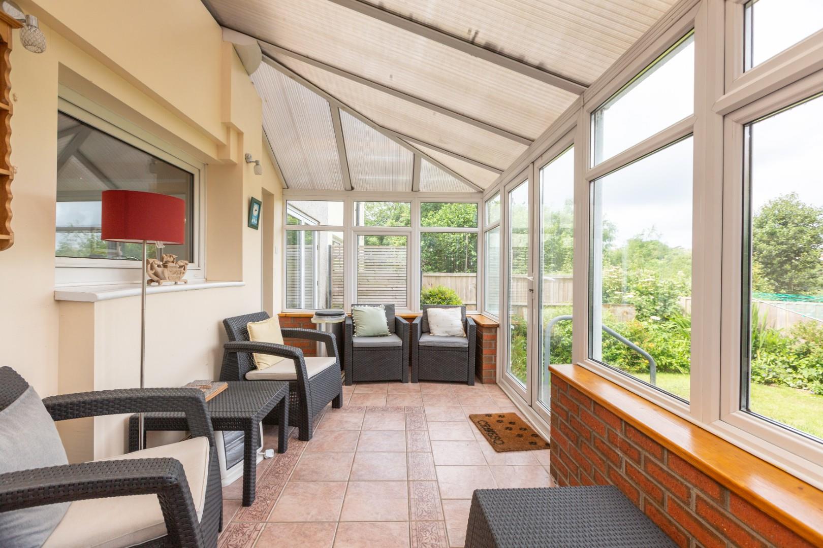 Overland Close, Mumbles, Swansea, SA3 4LR